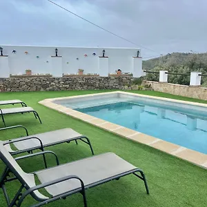 casa-rural-villa-miradri.1costadelsol.com/